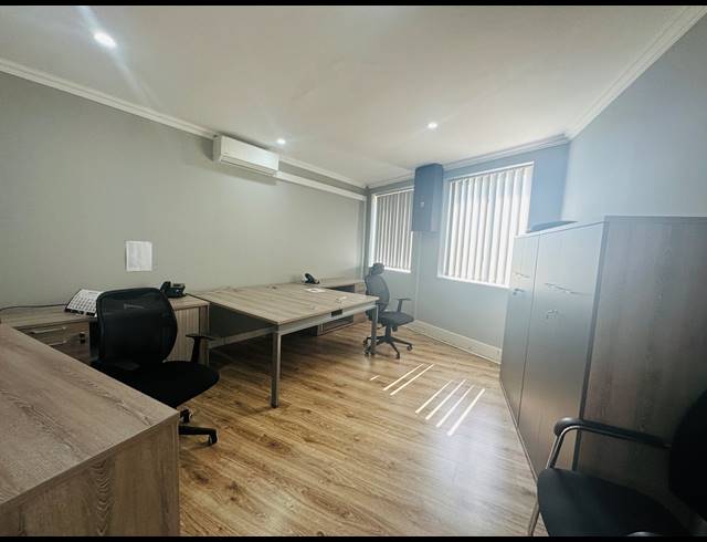 296M² OFFICE TO LET IN RIVONIA